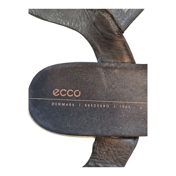 Ecco Flowt Strap Platform Sandals Womens 8 Black Leather Runs Big - Picture 8 of 10